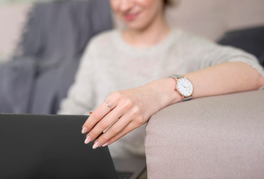 15 Best Watches for Small Wrists: Stylish Options That Actually Fit